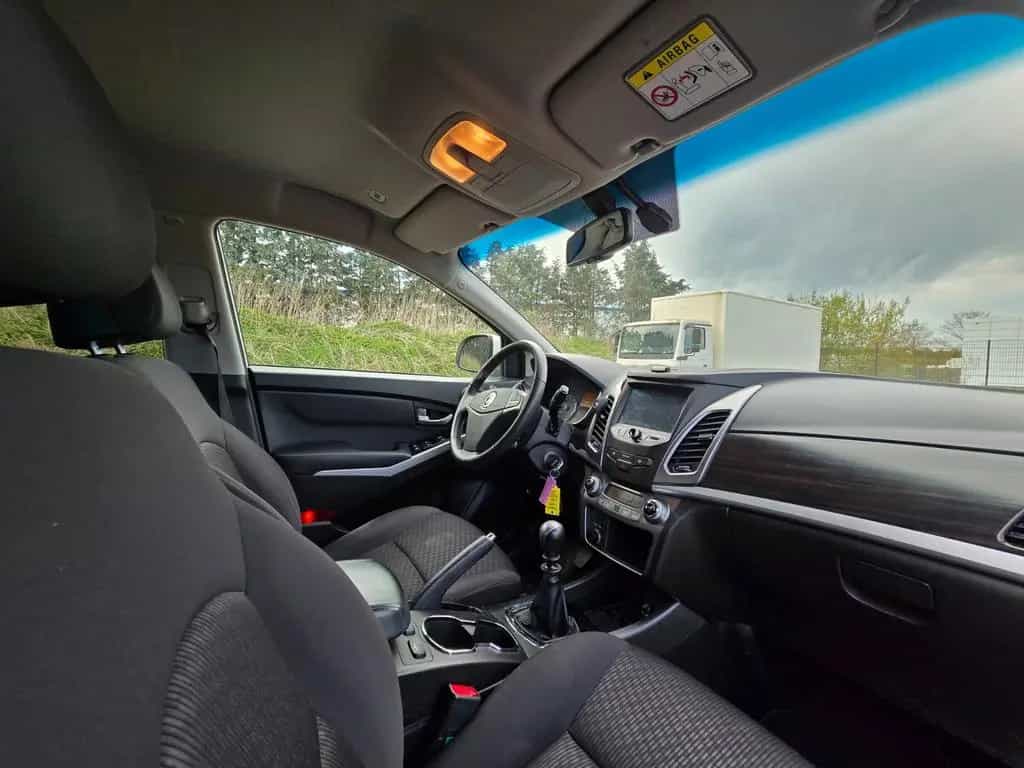 Ssangyong Korando 2.0 e-XGi 200 Crystal 2WD 01/2017-photo-14