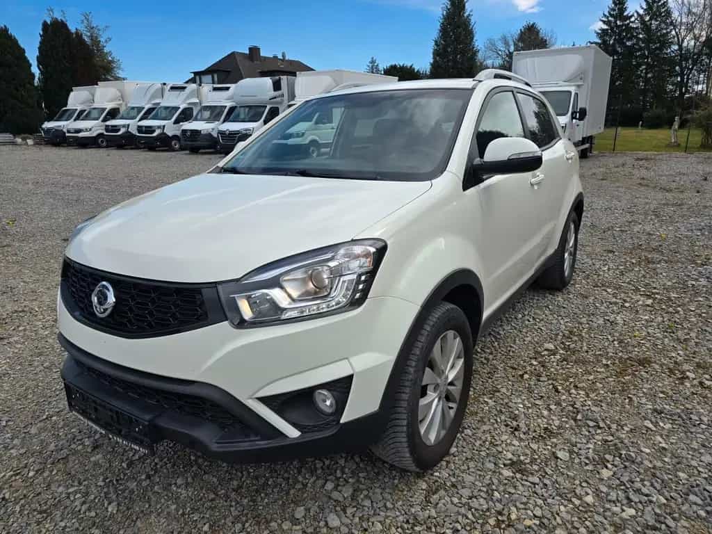 Ssangyong Korando 2.0 e-XGi 200 Crystal 2WD 01/2017-photo-3