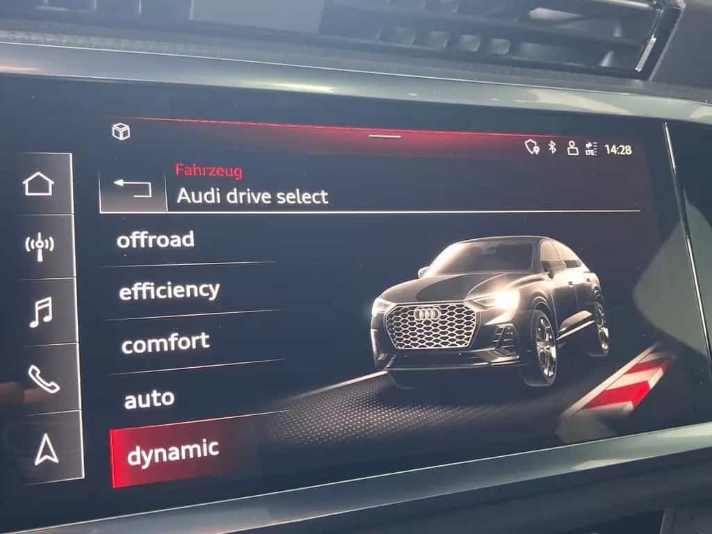 Audi Q3 Sportback 40 TFSI quattro S line Matrix ACC R 05/2023-photo-12