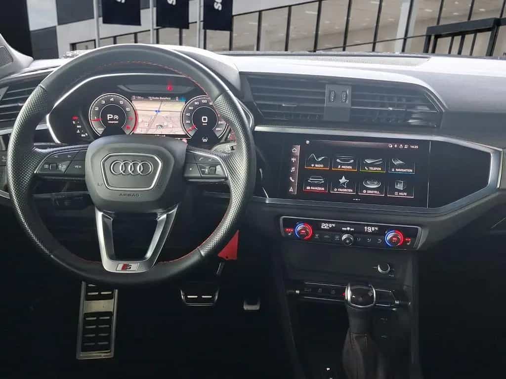 Audi Q3 Sportback 40 TFSI quattro S line Matrix ACC R 05/2023-photo-6