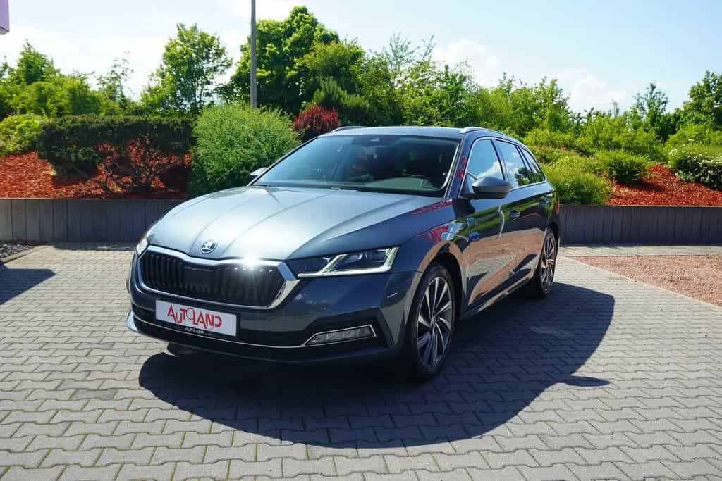 Skoda Octavia Combi 1.5 TSI e-TEC DSG LED Navi SHZ ACC 11/2021-photo-1