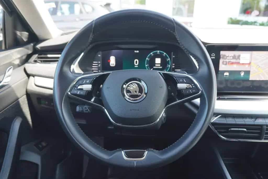 Skoda Octavia Combi 1.5 TSI e-TEC DSG LED Navi SHZ ACC 11/2021-photo-17