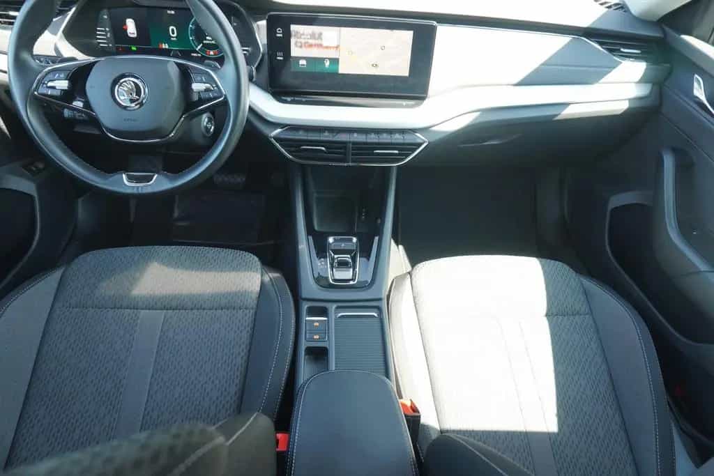Skoda Octavia Combi 1.5 TSI e-TEC DSG LED Navi SHZ ACC 11/2021-photo-23