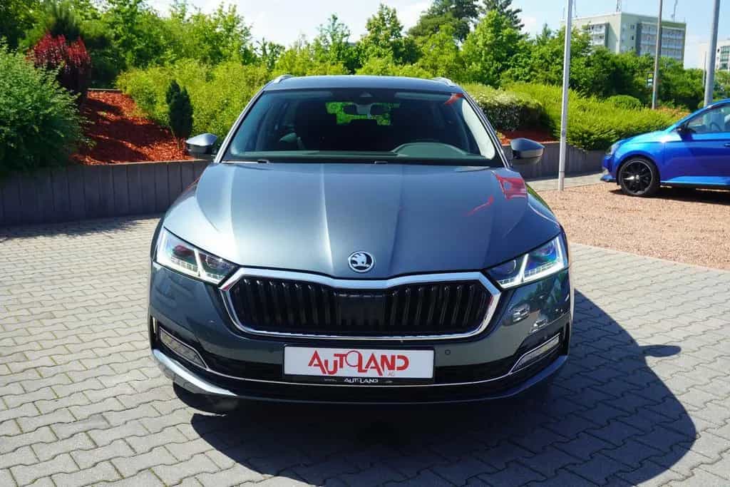 Skoda Octavia Combi 1.5 TSI e-TEC DSG LED Navi SHZ ACC 11/2021-photo-8