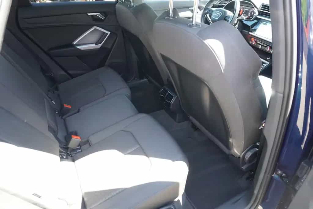 Audi Q3 35 1.5 TFSI LED Navi ACC AHK el. Heckklappe 04/2019-photo-13