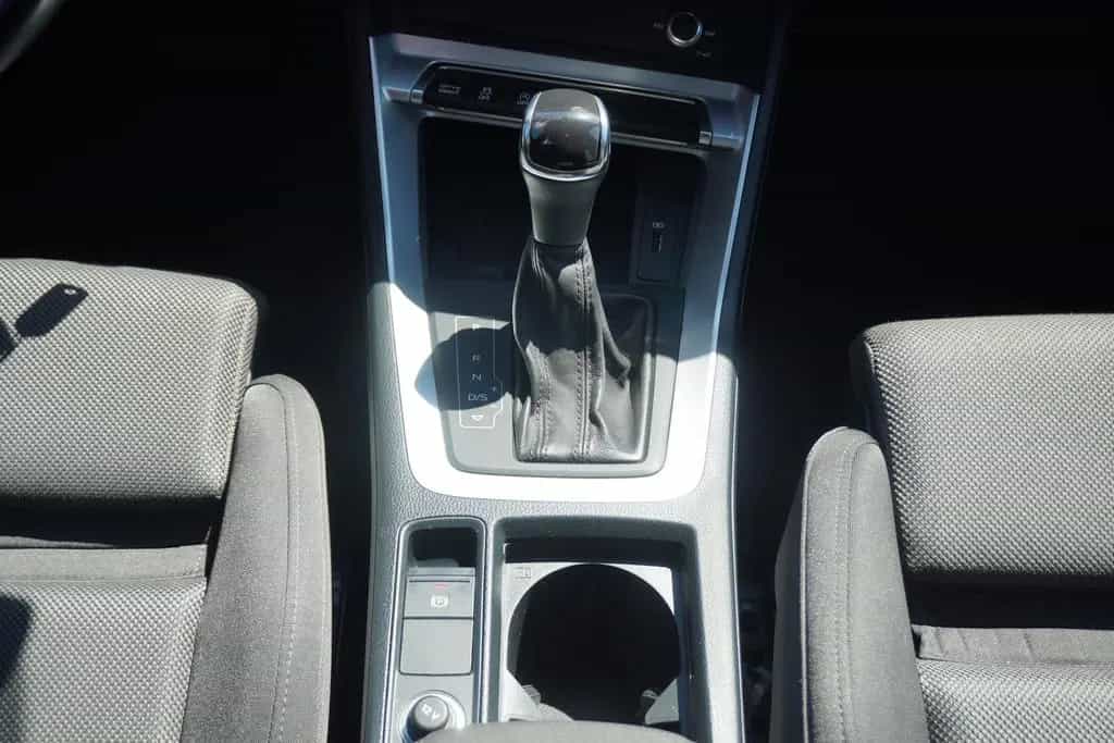 Audi Q3 35 1.5 TFSI LED Navi ACC AHK el. Heckklappe 04/2019-photo-21