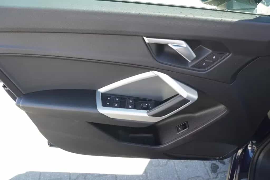 Audi Q3 35 1.5 TFSI LED Navi ACC AHK el. Heckklappe 04/2019-photo-25
