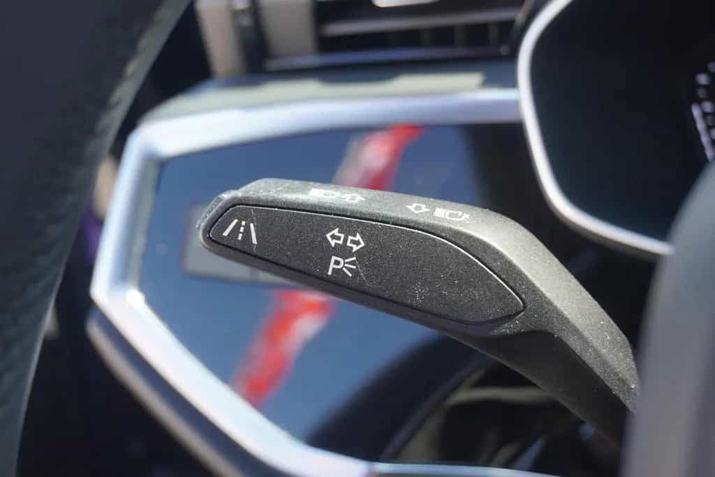Audi Q3 35 1.5 TFSI LED Navi ACC AHK el. Heckklappe 04/2019-photo-27
