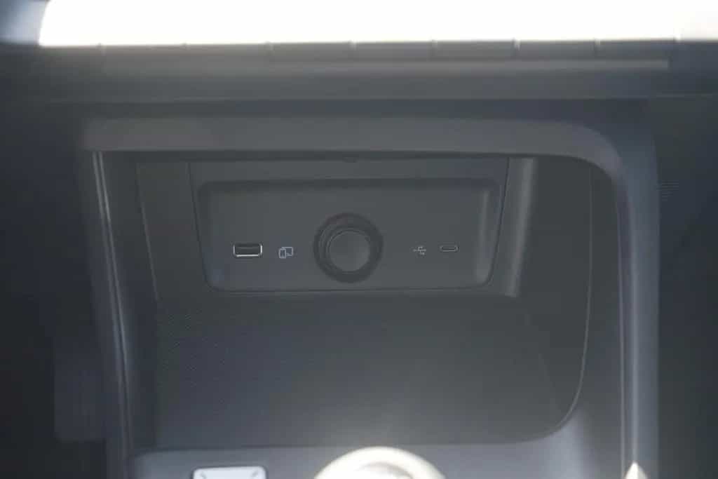 MG ZS 1.5 VTi-Tech Standard Navi Kamera 01/2026-photo-10