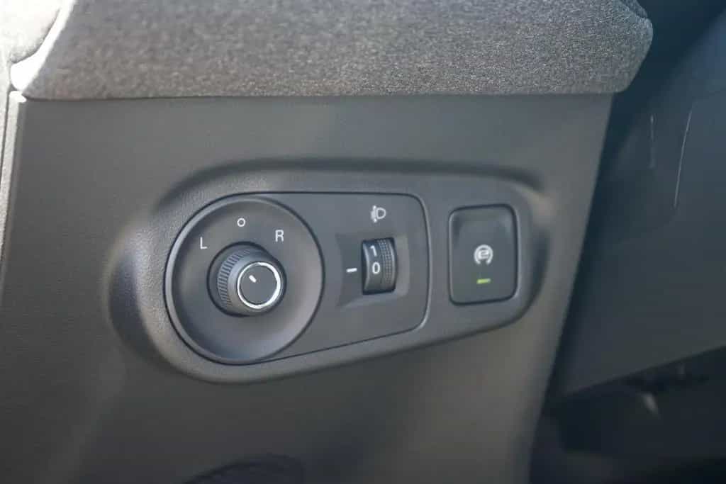 MG ZS 1.5 VTi-Tech Standard Navi Kamera 01/2026-photo-16