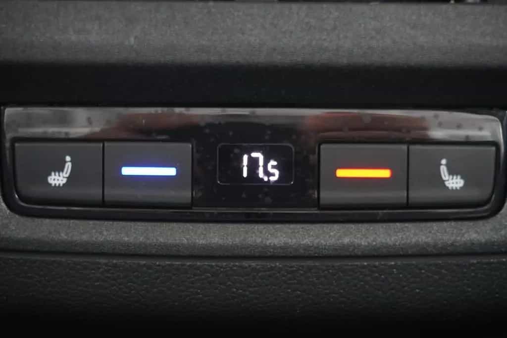 Volkswagen Golf VIII 1.5 16V TSI United LED Standheizung 11/2020-photo-14