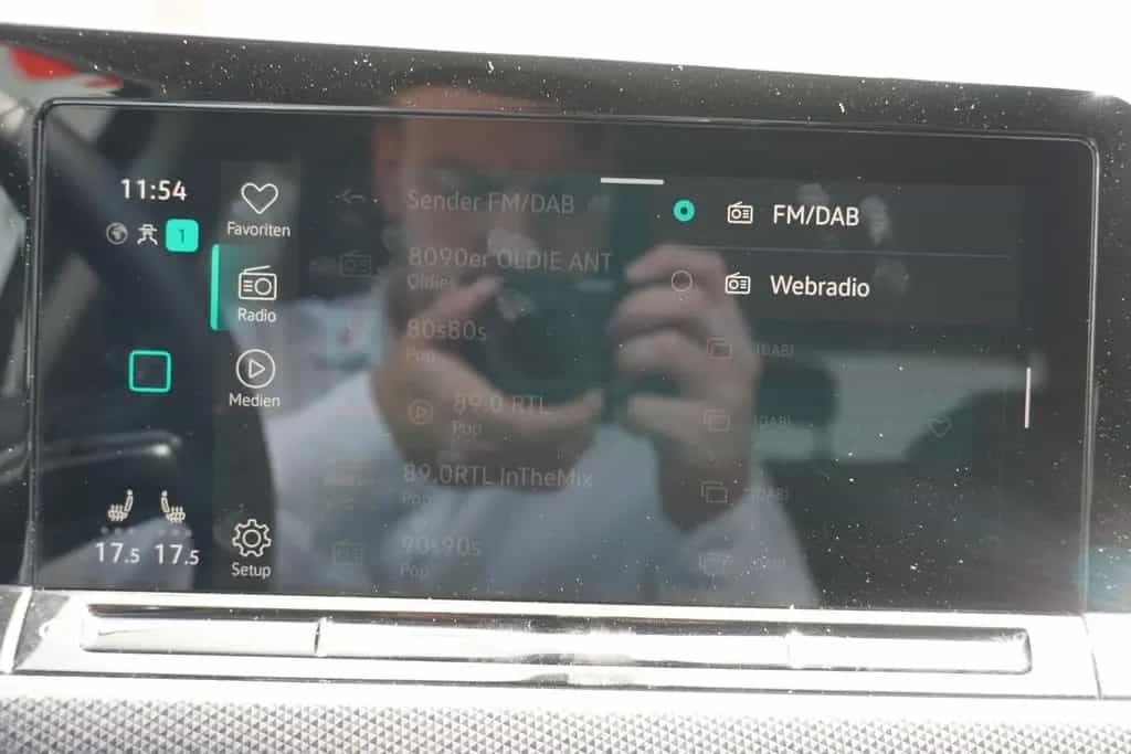 Volkswagen Golf VIII 1.5 16V TSI United LED Standheizung 11/2020-photo-20