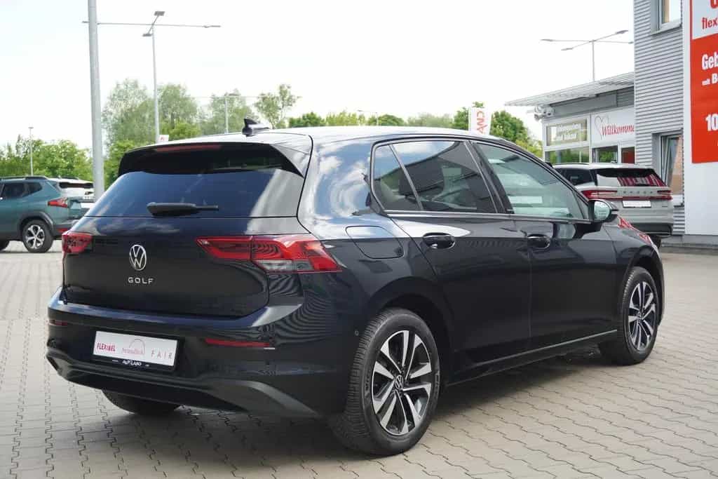 Volkswagen Golf VIII 1.5 16V TSI United LED Standheizung 11/2020-photo-5