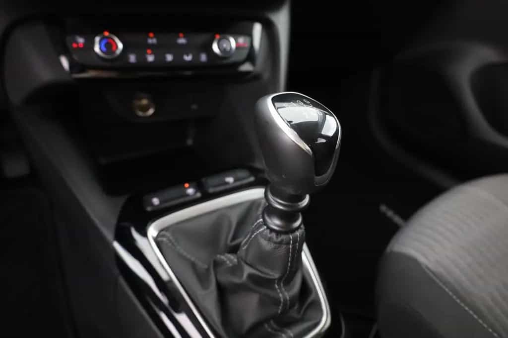 Opel Corsa F 1.2 Turbo LED IntelliLink Sitzheizung 10/2020-photo-12