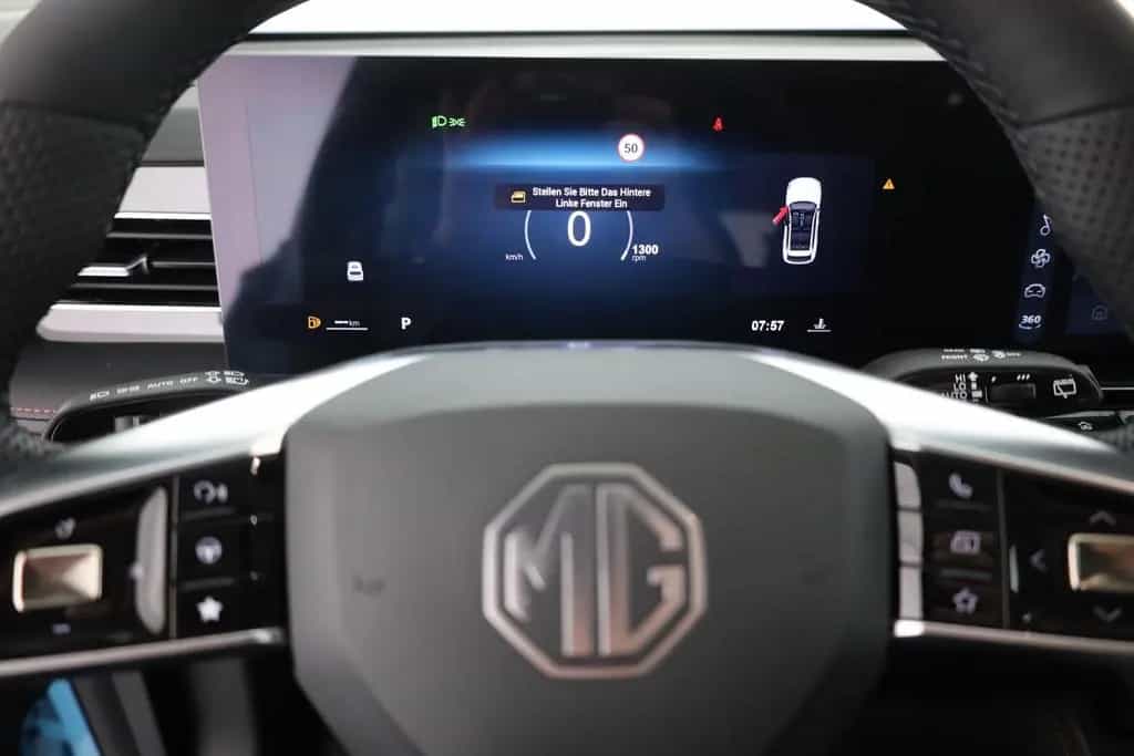 MG HS 1.5 T-GDI Luxury Aut. LED ACC Navi 360° 12/2024-photo-16