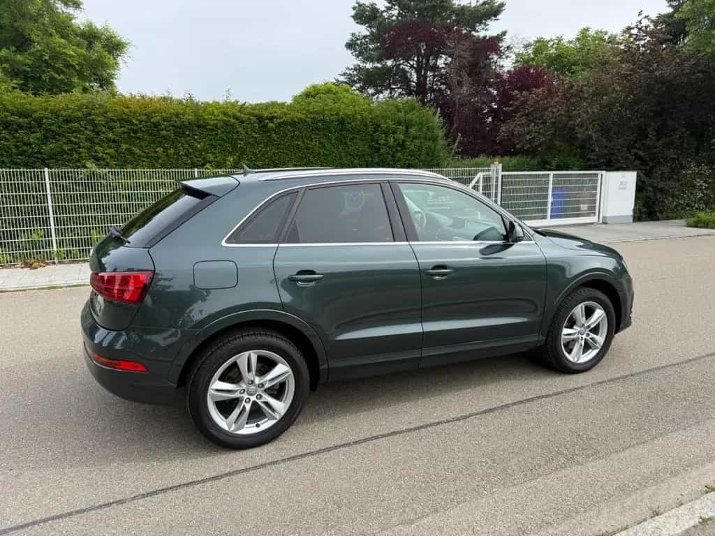 Audi Q3 Navi,Xenon,DSP,18",Sportsitze Alcantara 07/2018-photo-17