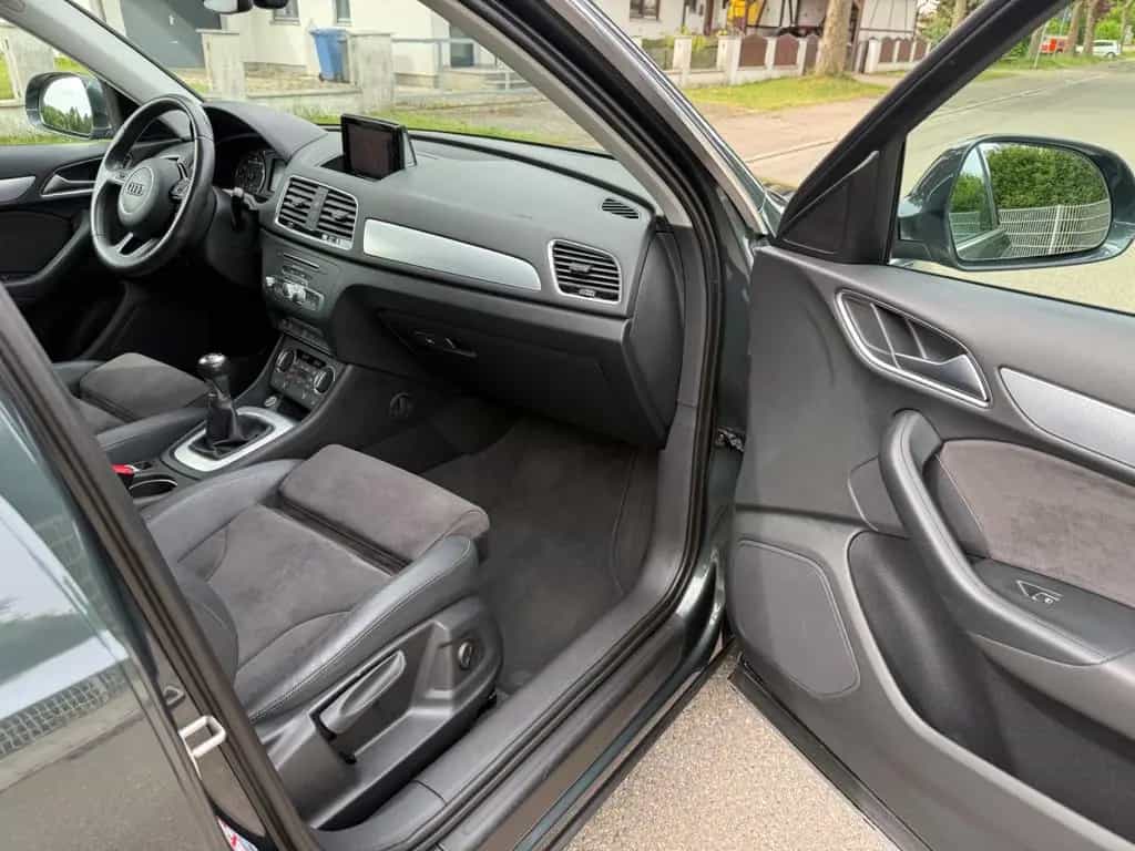 Audi Q3 Navi,Xenon,DSP,18",Sportsitze Alcantara 07/2018-photo-24