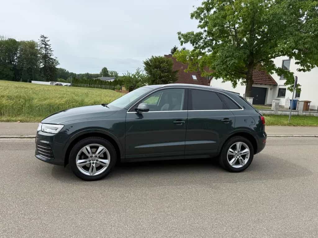 Audi Q3 Navi,Xenon,DSP,18",Sportsitze Alcantara 07/2018-photo-6
