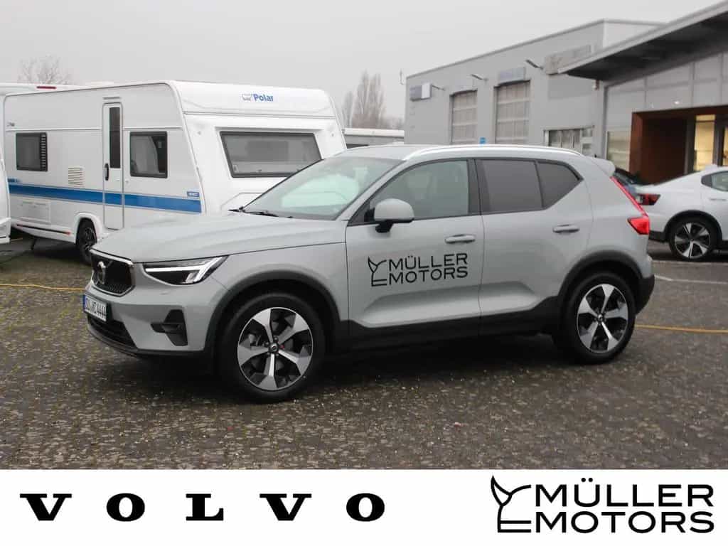 Volvo XC40 B3 Core Aut. +AHK+ACC+BLIS+ 04/2024-photo-1