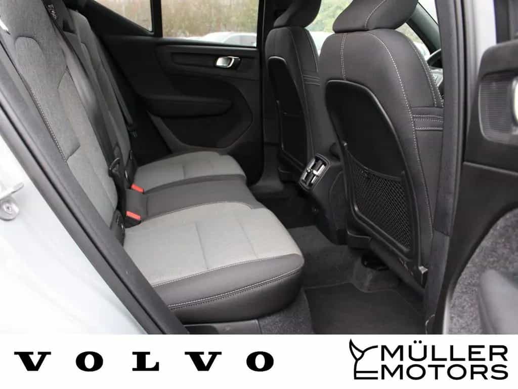Volvo XC40 B3 Core Aut. +AHK+ACC+BLIS+ 04/2024-photo-6