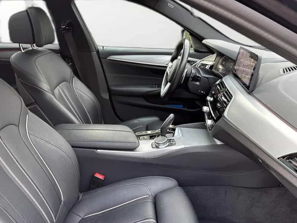 BMW 540 d xDrive - Voll - Garantie- Top gepflegt 09/2020-photo-10