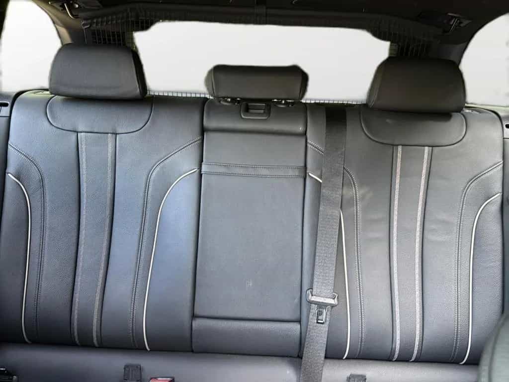 BMW 540 d xDrive - Voll - Garantie- Top gepflegt 09/2020-photo-13