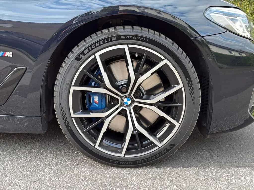 BMW 540 d xDrive - Voll - Garantie- Top gepflegt 09/2020-photo-14