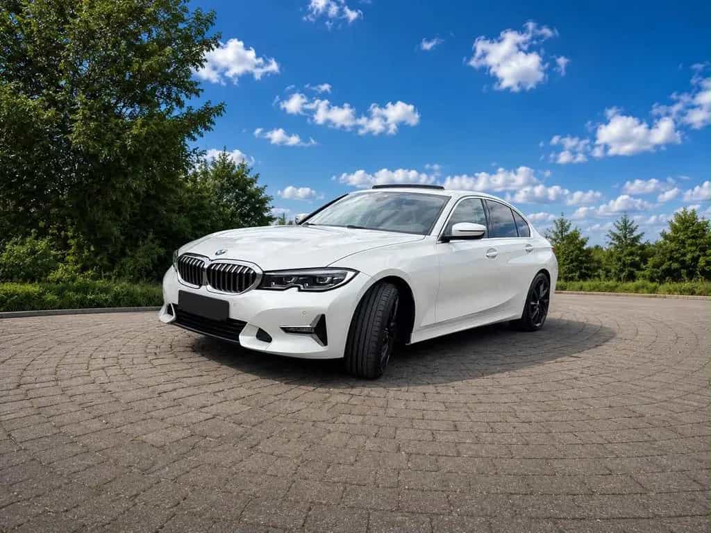 BMW 320 d Luxury Line Automatik Luxury Line 11/2019-photo-2