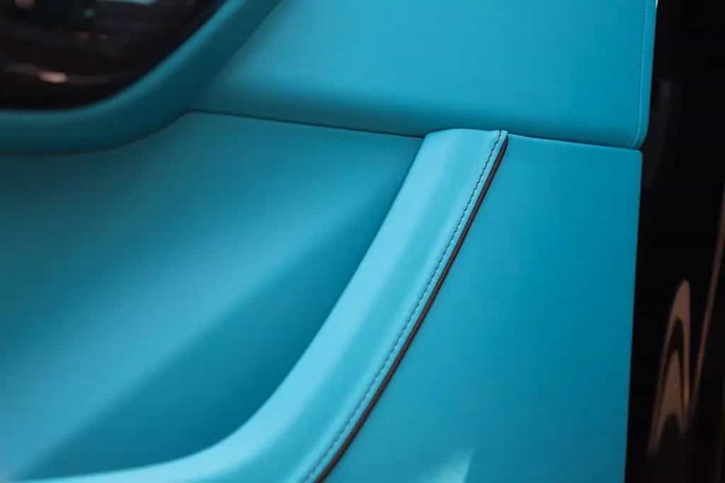 Rolls-Royce Cullinan Black Badge 2026 Sanctuary Seats 04/2026-photo-10