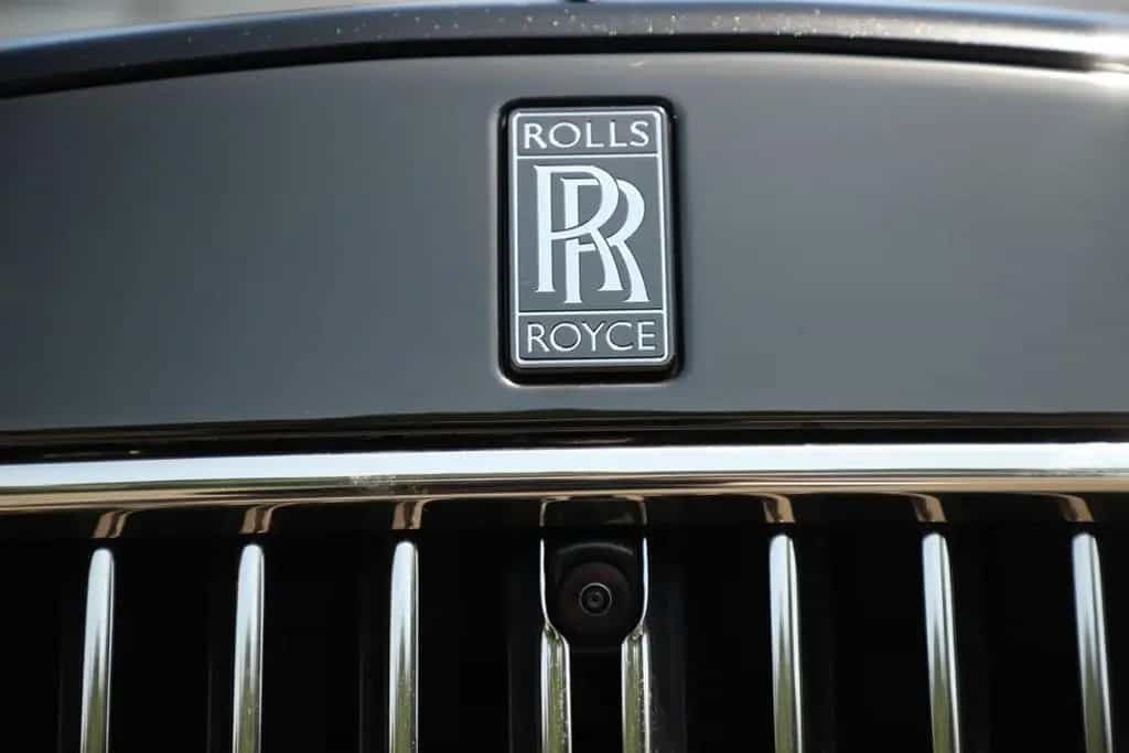 Rolls-Royce Cullinan Black Badge 2026 Sanctuary Seats 04/2026-photo-13