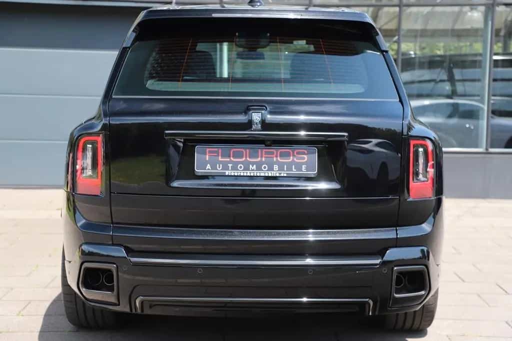 Rolls-Royce Cullinan Black Badge 2026 Sanctuary Seats 04/2026-photo-4