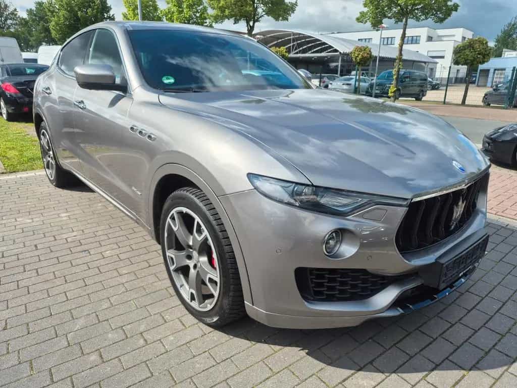 Maserati Levante Diesel 3.0 TDI Leder Navi LED 03/2017-photo-15