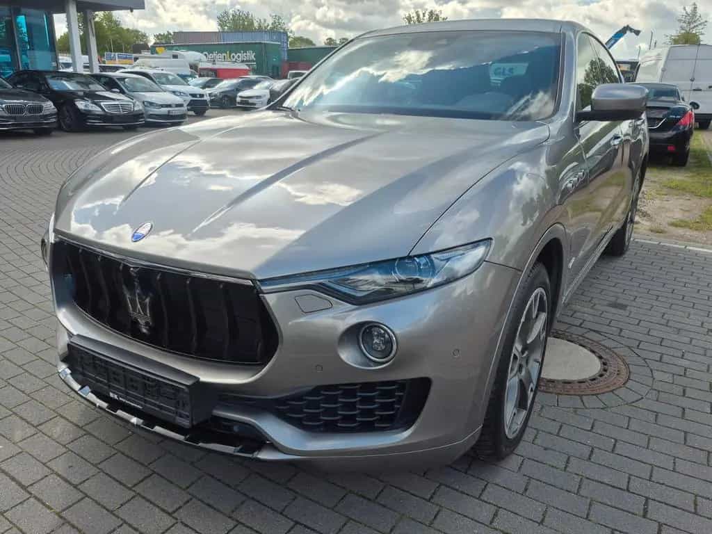Maserati Levante Diesel 3.0 TDI Leder Navi LED 03/2017-photo-3