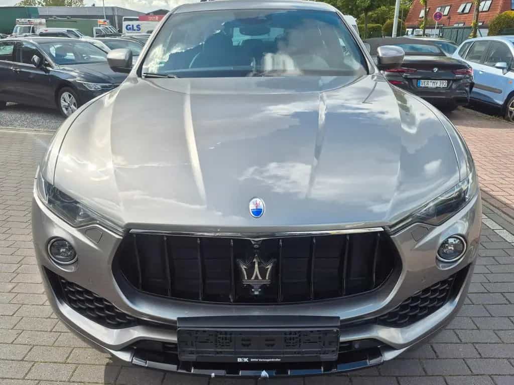 Maserati Levante Diesel 3.0 TDI Leder Navi LED 03/2017-photo-4