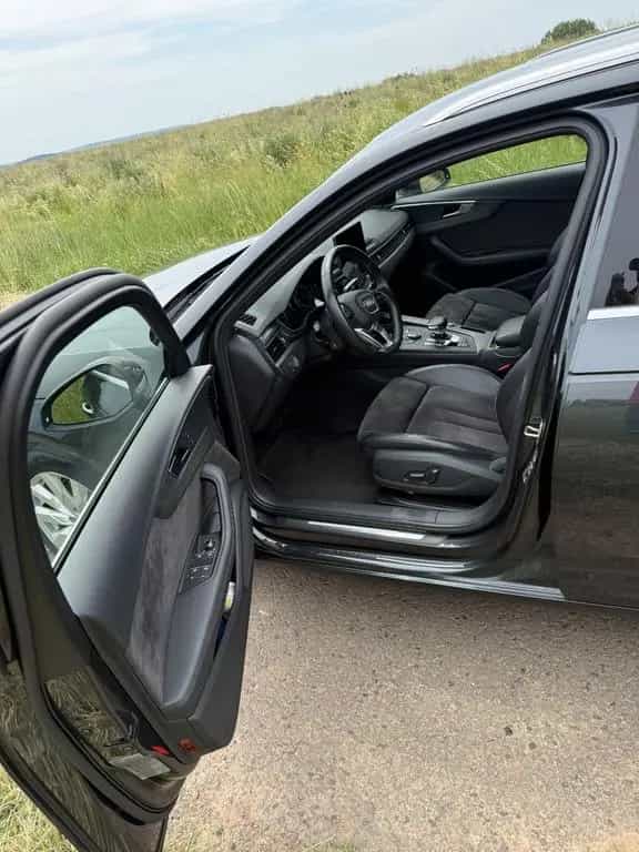 Audi A4 40 TFSI S tronic Avant - 01/2020-photo-11
