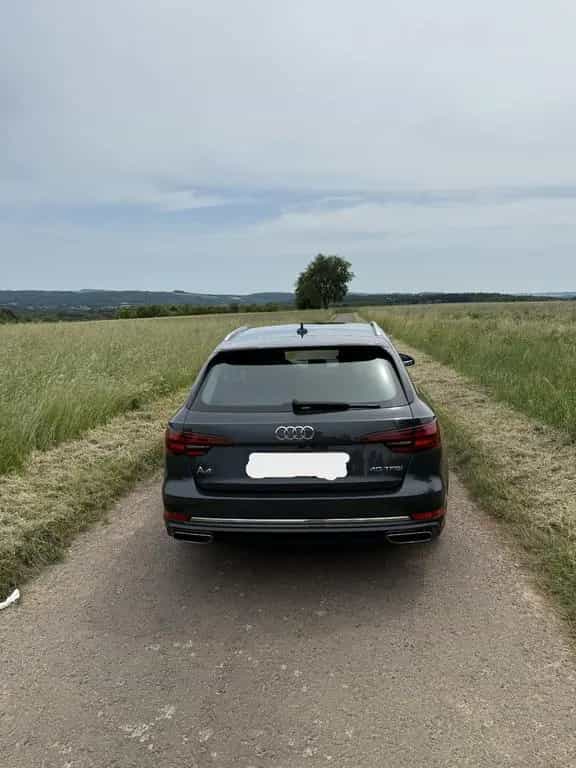 Audi A4 40 TFSI S tronic Avant - 01/2020-photo-8