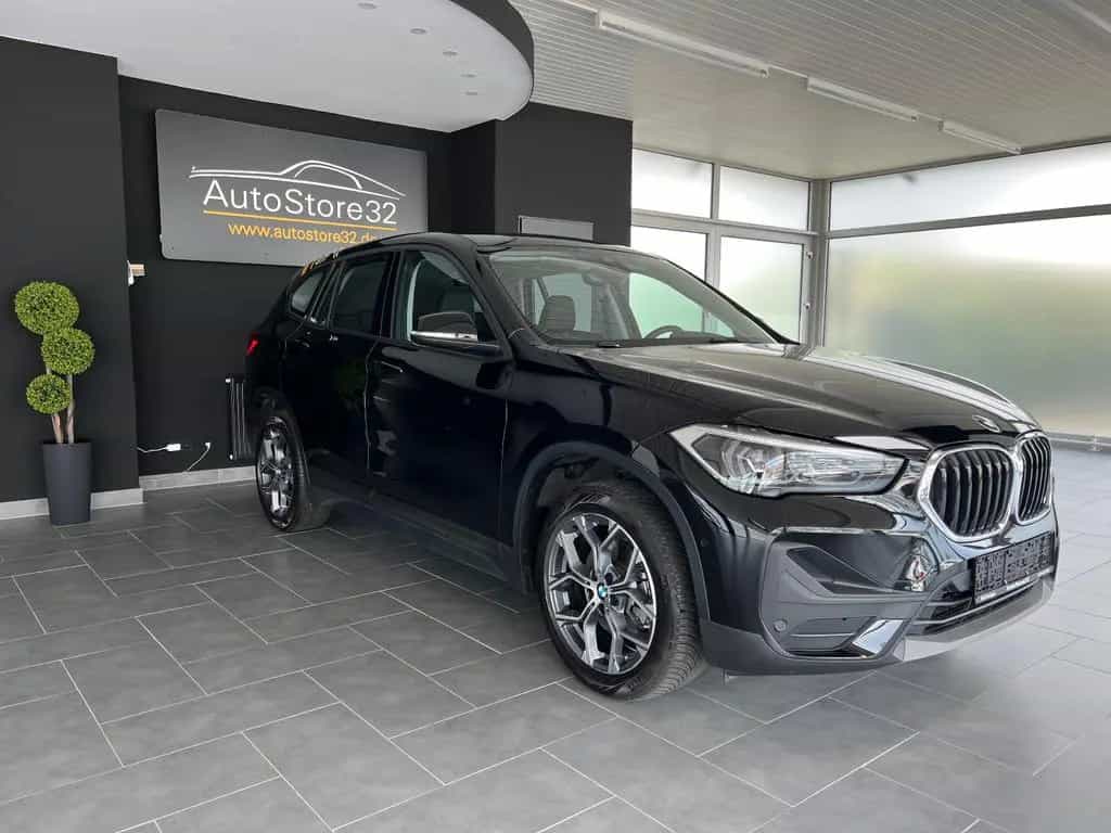 BMW X1 sDrive18i Steptronic *LED*CAM*CarPlay*18"LMF* 10/2022-photo-1