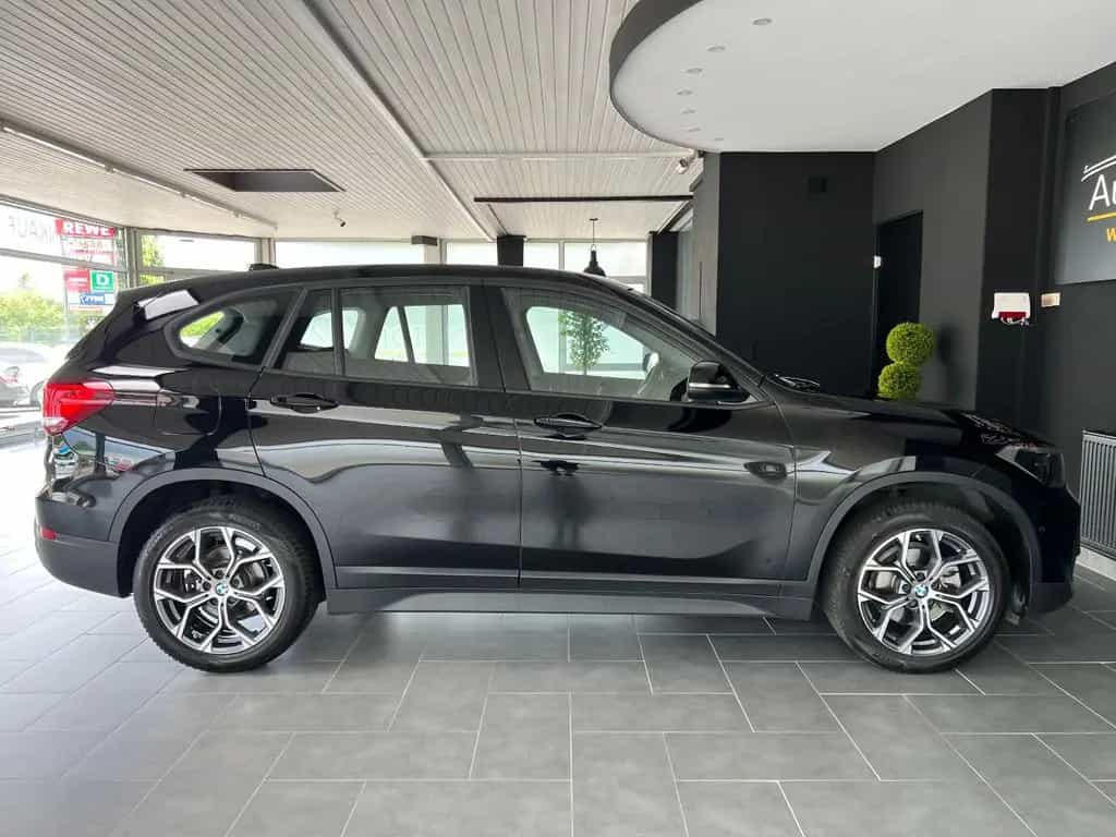 BMW X1 sDrive18i Steptronic *LED*CAM*CarPlay*18"LMF* 10/2022-photo-4