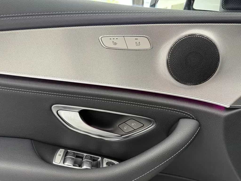 Mercedes-Benz E 200 T CGI AMG Line, LED, Leder, Pano, 9G, Navi 03/2017-photo-12