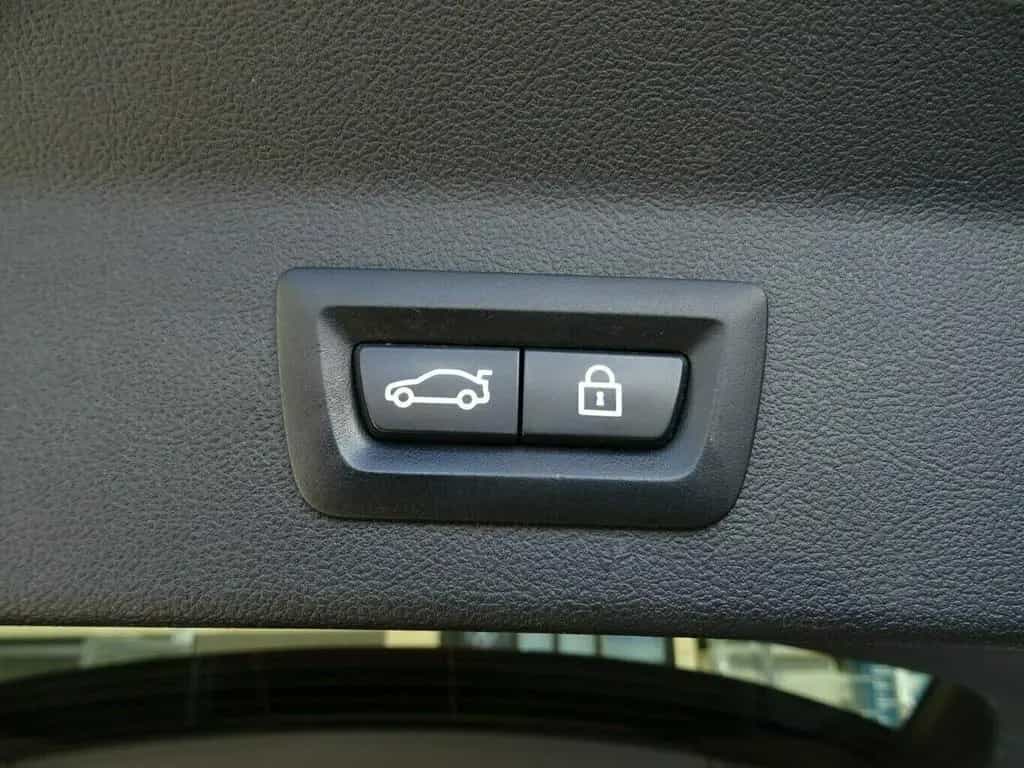 BMW X3 20 d xDrive M-Sport SAG,AHK,Leder,ACC 02/2021-photo-9