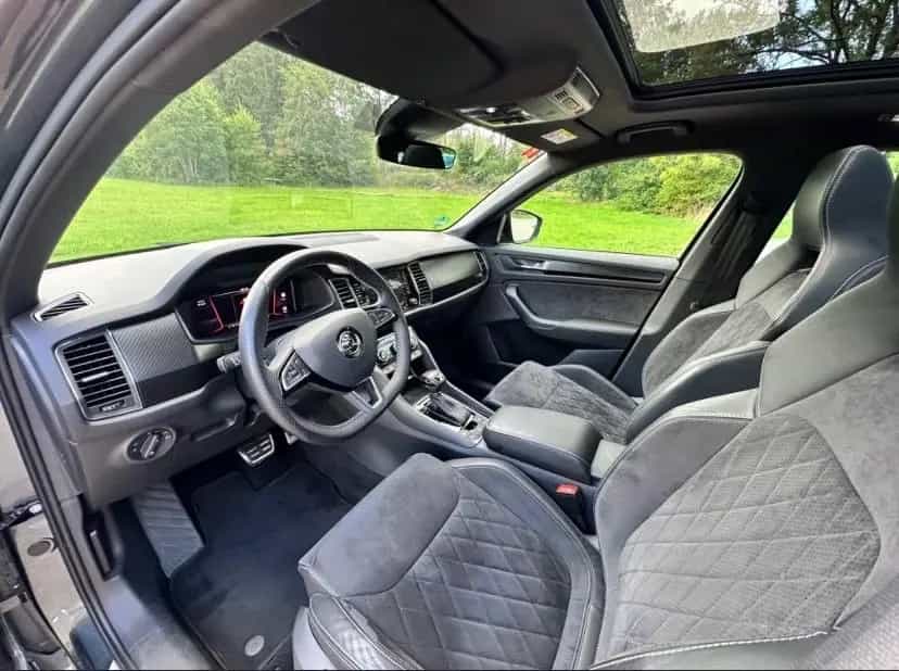 Skoda Kodiaq SPORTLINE 2.0 TDI DSG 4x4 AHK PANO STHZG 11/2019-photo-6
