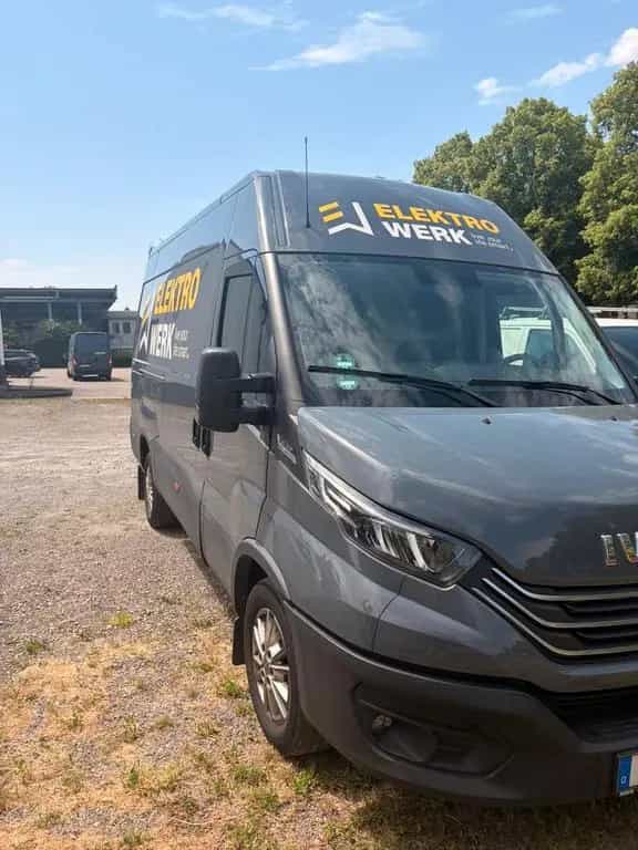Iveco Other Daily 35S21 Automatik Luftfahrwerk CarPlay Sitzh 07/2022-photo-1