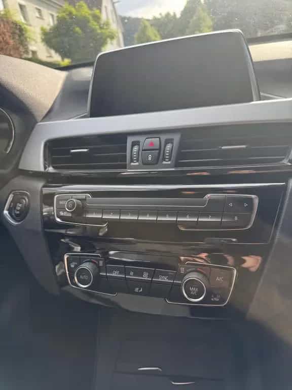 BMW X1 xDrive20d Advantage Steptronic Advantage 04/2018-photo-1