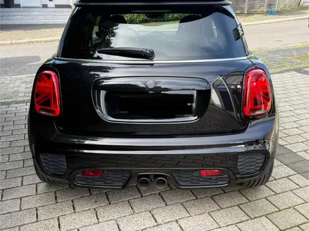 MINI Cooper S JCW, 18" JCW, Pano, Audio, scheckheft 01/2019-photo-2