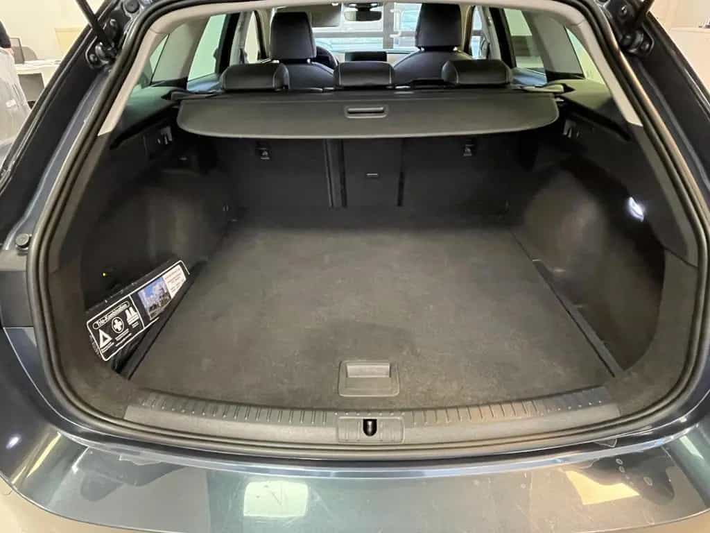 Seat Leon ST SportsTourer Xcellence TSI 110 KW AHK 02/2021-photo-16