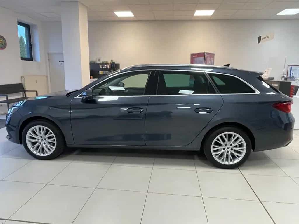 Seat Leon ST SportsTourer Xcellence TSI 110 KW AHK 02/2021-photo-4