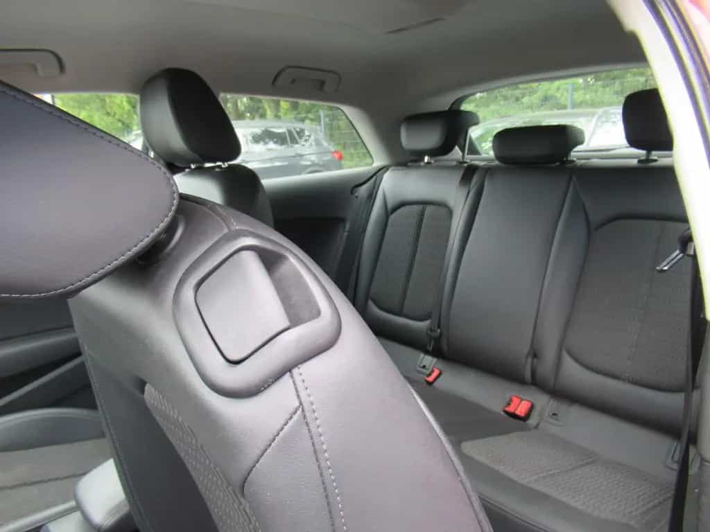 Audi A3 ambiente 04/2013-photo-11