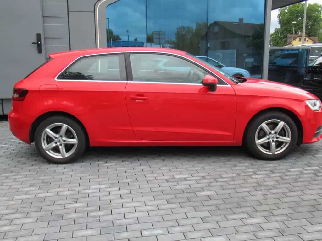 Audi A3 ambiente 04/2013-photo-23