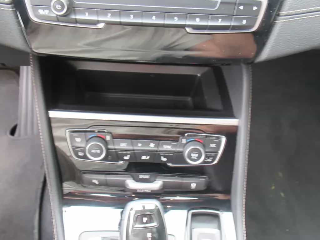 BMW 218 2 Gran Tourer 218 i Luxury Line 01/2021-photo-26