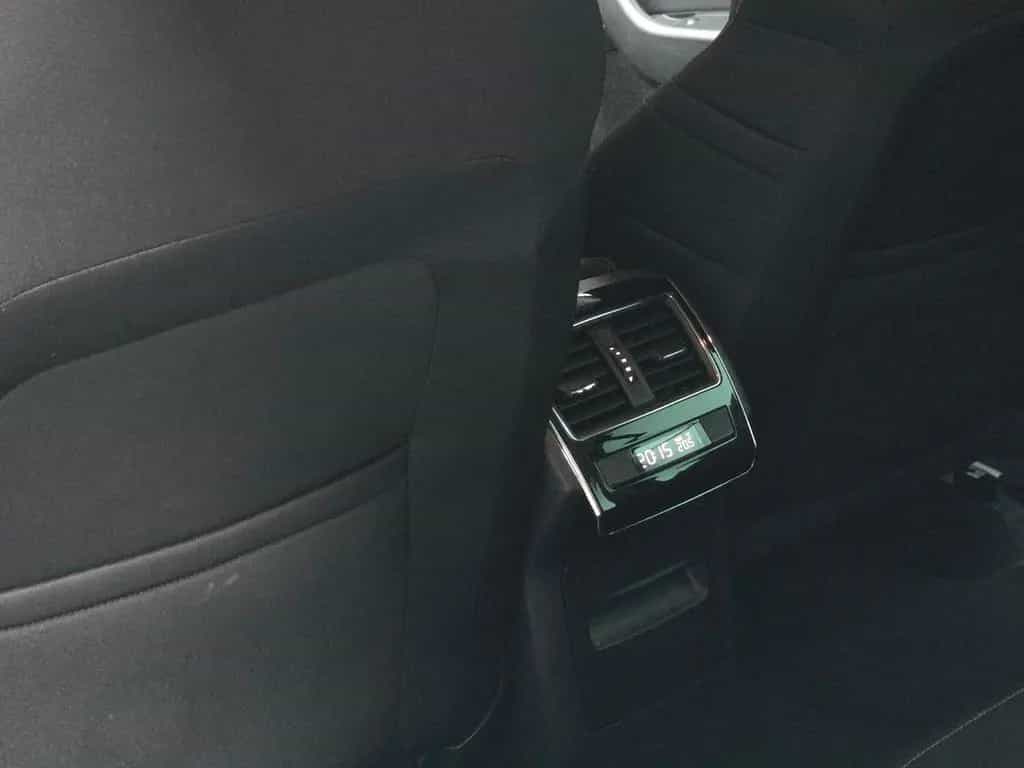 Skoda Superb 1.5 TSI ACT /Carplay/AHKschwenk./ACC 05/2019-photo-19